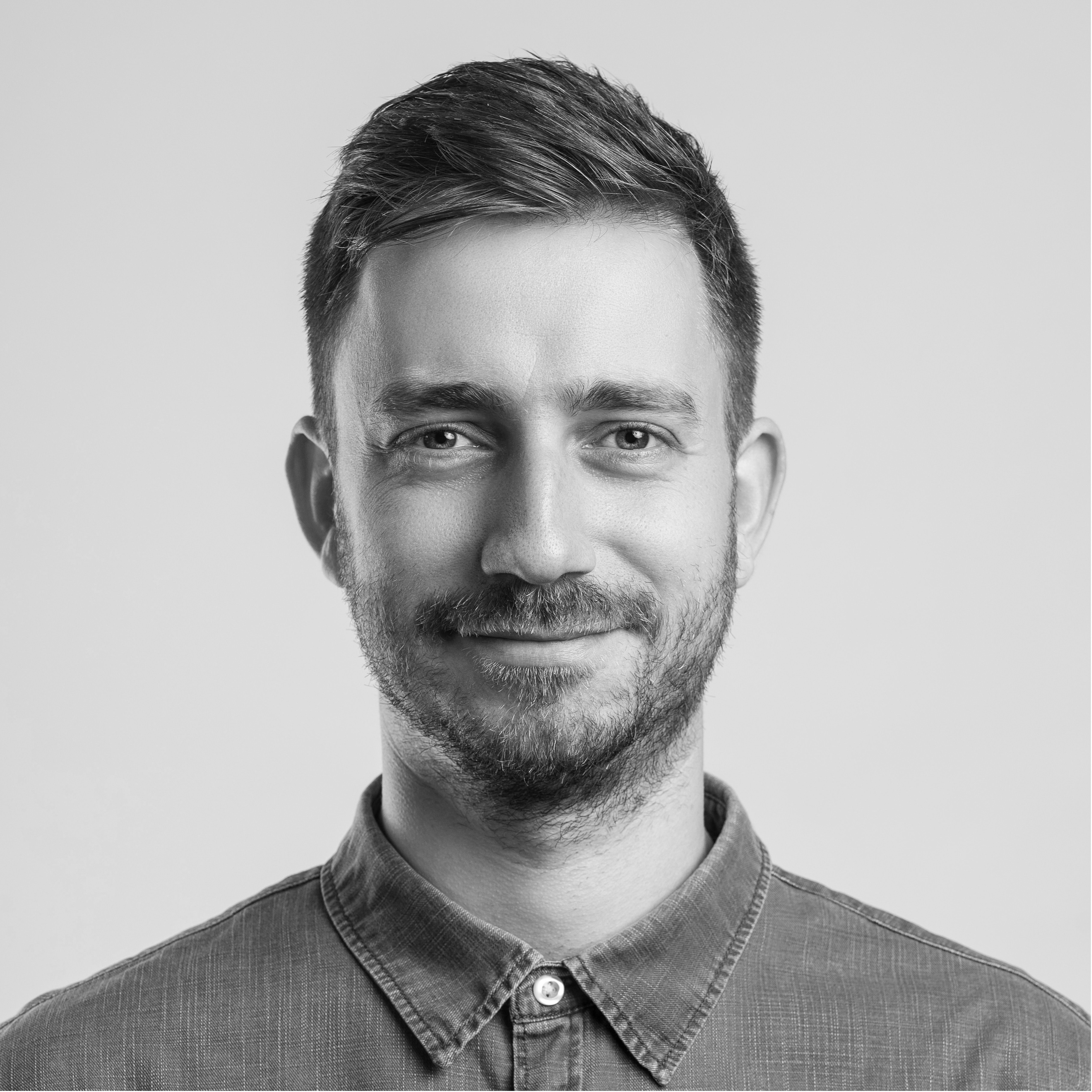 Ádám Miklósi