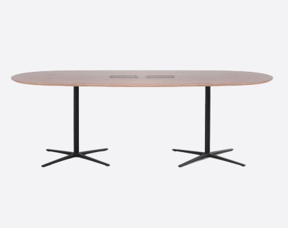 Partnership rétegelt lemez konferenciaasztal beépített csatlakozókkal – Plydesign