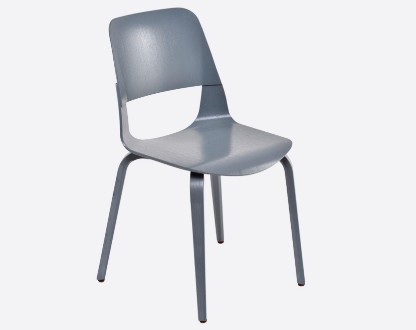 Plydesign's iF Design awarded FRIGATE chair showcasing innovative 3D-veneer craftsmanship.